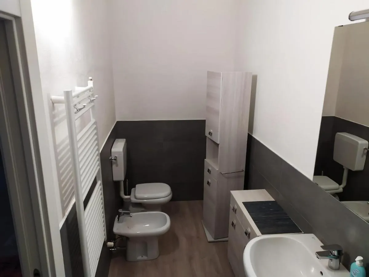 Bologna Holiday Home - BHH Appartamento Signorini Apartment