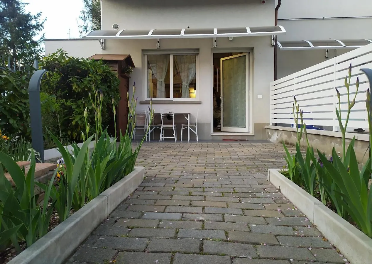 Bologna Holiday Home - BHH Appartamento Signorini 0*,